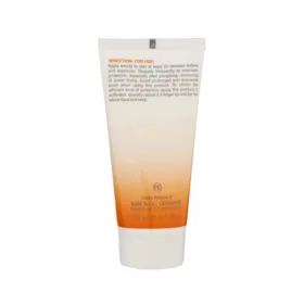 کرم ضد آفتاب بی رنگ مای مناسب پوست چرب SPF30 حجم ۵۰ میل